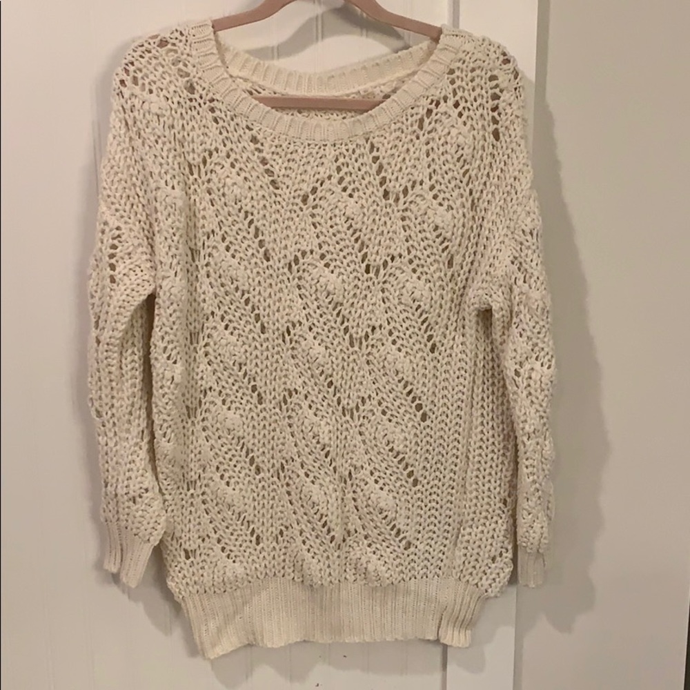 Crotchet cream sweater very pretty detail